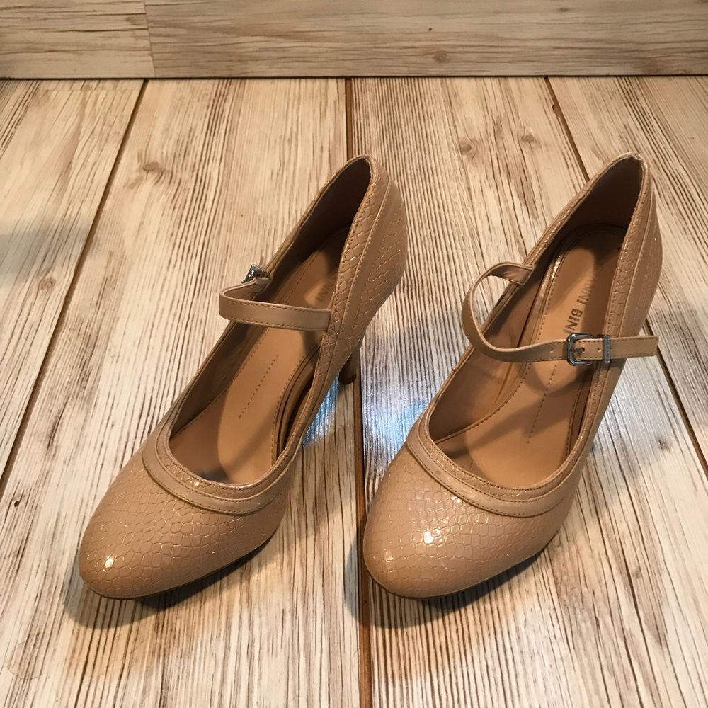 Gianni Bini snake print nude heels with strap
